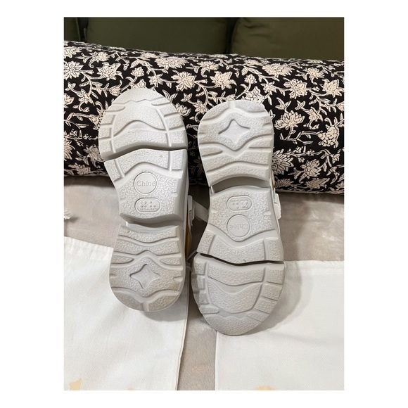 Sonnie Low-Top Sneakers Size 36 European size (I wore them once) - Picture 4 of 8